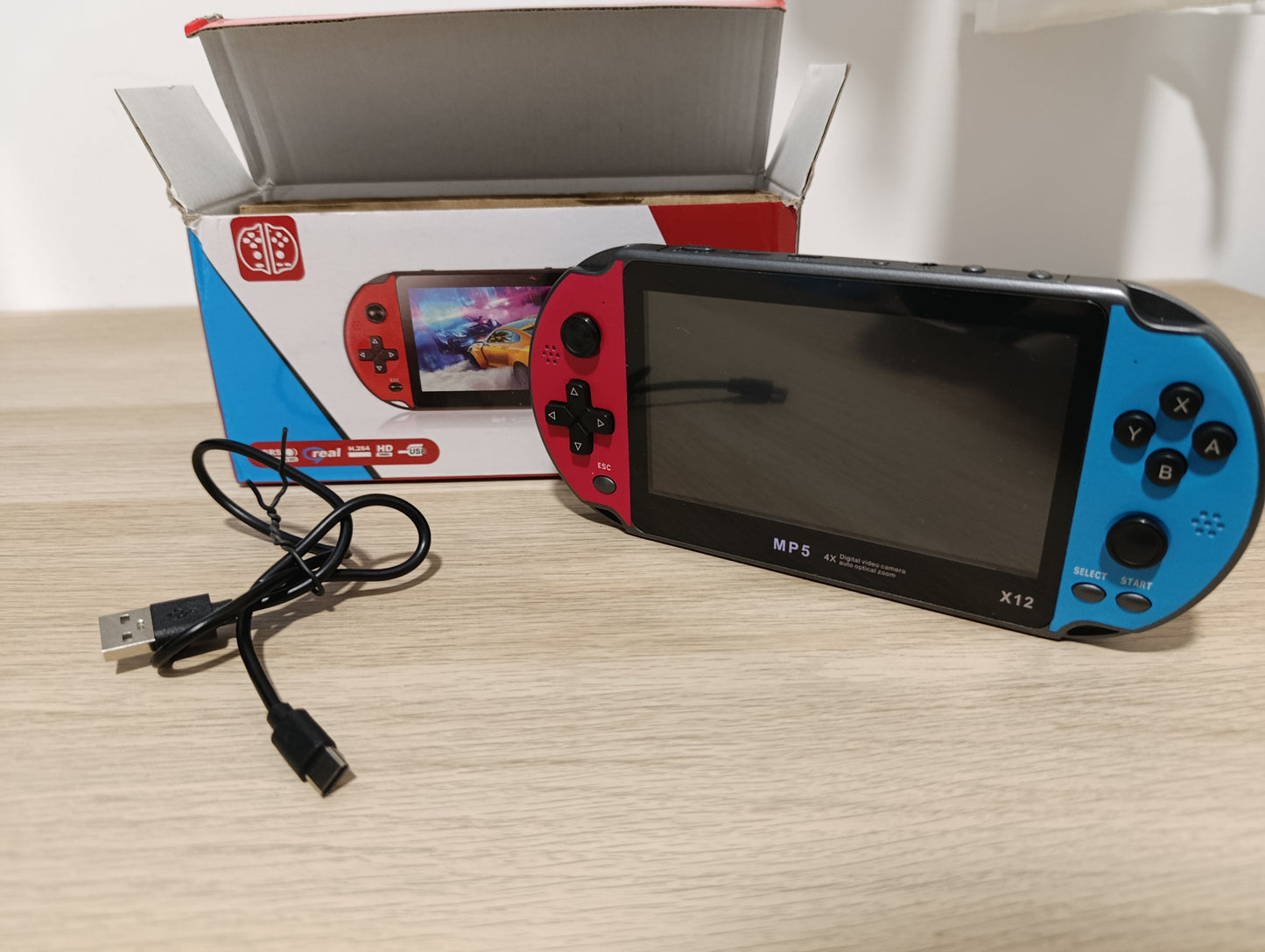 Retro Handheld Console 2000 Classic Games - Mega Play Pro